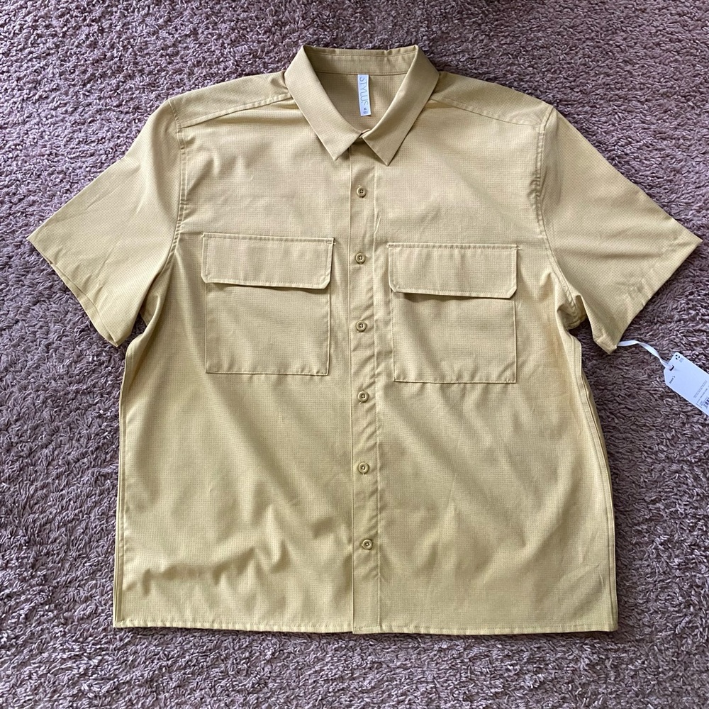 Stylus Mens Short Sleeve Classic Fit Antique Gold Button-Down Shirt Men’s XL